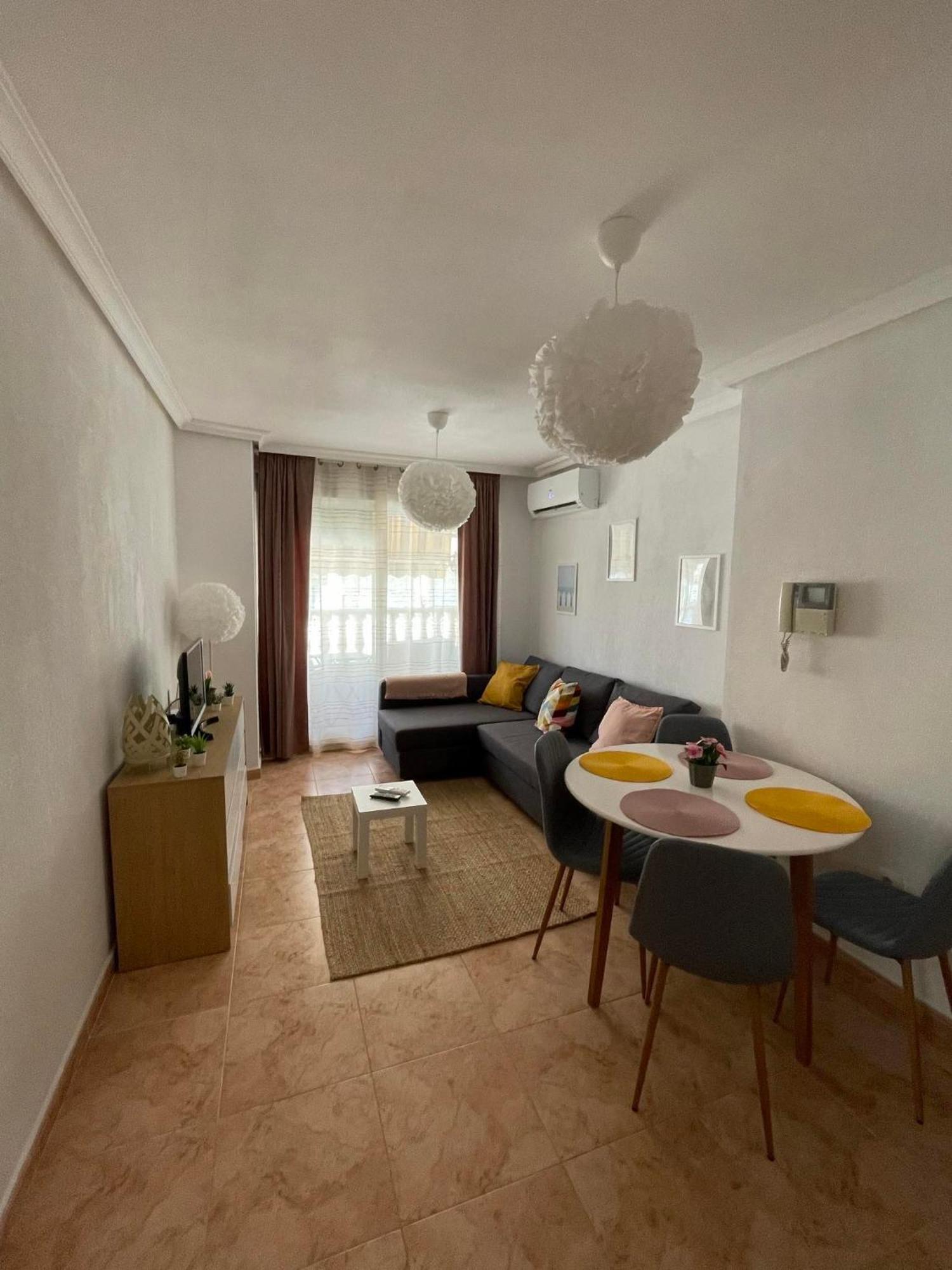 Charming Apartment 500M To Cura Beach Torrevieja Exterior photo