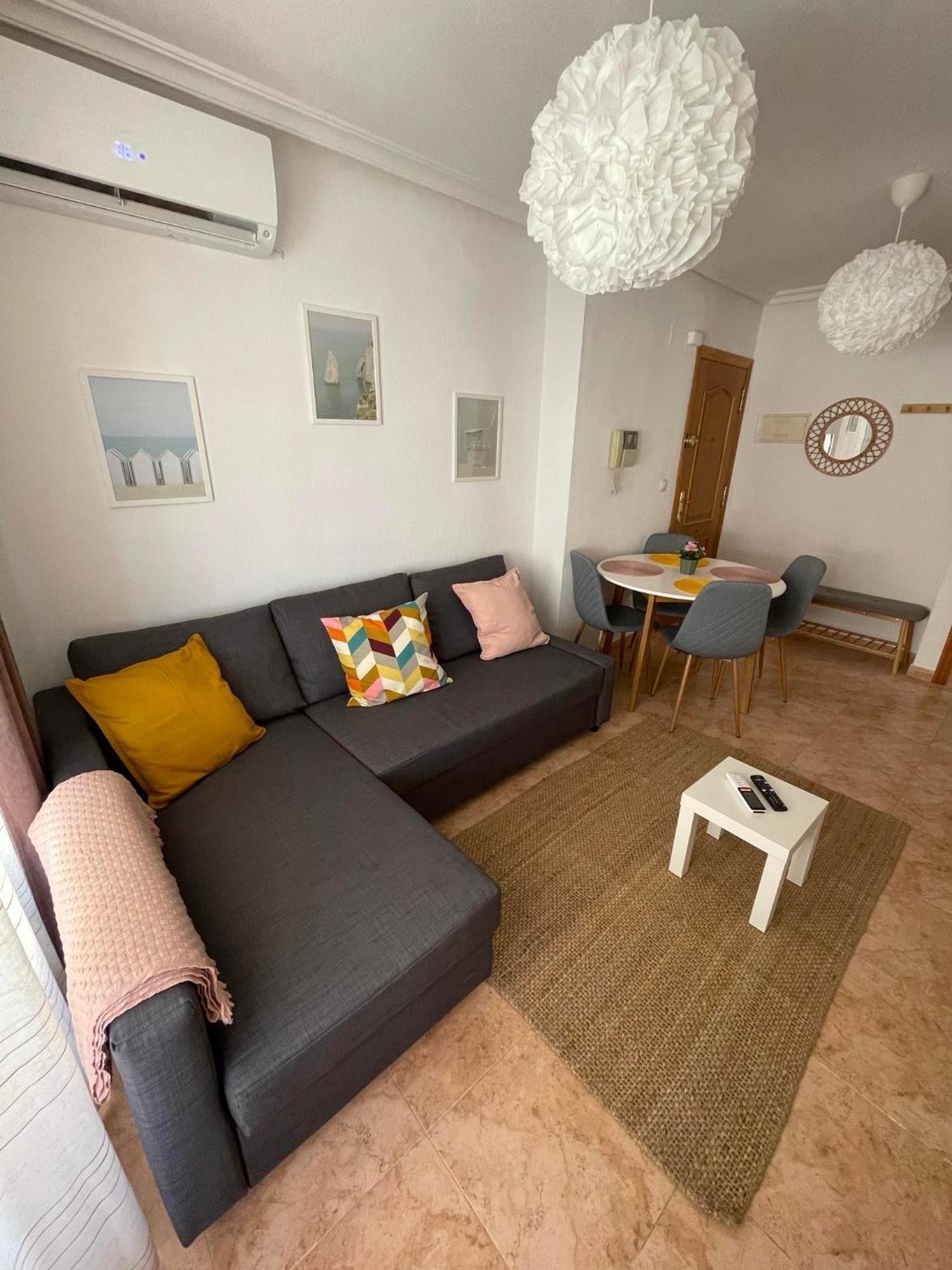 Charming Apartment 500M To Cura Beach Torrevieja Exterior photo